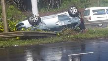 Réduit : une voiture se renverse