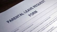 Congé parental pour tous les salariés : une demande pressante des syndicats 