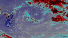 Météo : Francisco à 100 km de Maurice