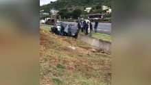 Montebello : une voiture termine sa course dans un caniveau après une sortie de route