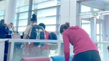 Vol d’Air Mauritius reporté : plus de 12 heures d’attente à l’aéroport pour des passagers 