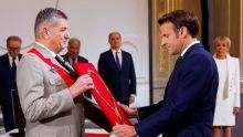 France : Investiture sobre pour le second mandat du président Macron