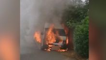 Mont-Roches : un van en proie aux flammes
