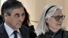 Emplois fictifs: l'ex-Premier ministre français Fillon condamné à un an de prison ferme en appel 