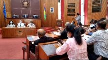 Résiliation de la concession de privilège avec le MTC au Champ de Mars : séance spéciale du conseil municipal de Port-Louis