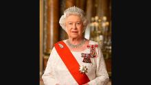 Elizabeth II : une reine, des royaumes