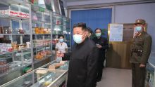 Covid-19 en Corée du Nord: Kim fustige les autorités sanitaires et mobilise l'armée