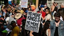  «’No Kings protests’» : forte mobilisation citoyenne contre Trump à travers les États-Unis