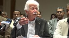 Paul Bérenger:  Pravind Jugnauth ne peut pas contrôler deux ministères 
