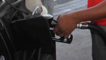 Consommation : l’essence à Rs 52/litre et le diesel à Rs 41,90/litre