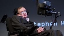 L’astrophysicien britannique Stephen Hawking est mort