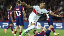 C1: Le PSG qualifié pour les demi-finales en gagnant 4-1 à Barcelone