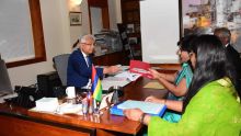 Le Premier ministre Pravind Jugnauth vient d'apposer sa signature sur la liste officielle des lauréats du HSC cuvée 2023 