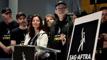 Grève des acteurs d'Hollywood: nous avons été dupés, fustige la présidente du syndicat