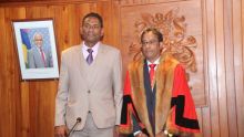 [En images] Vacoas-Phoenix : Sunjeevsing Dindyal nouveau maire, Sadaseeven Sooben, adjoint 