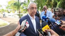 Pravind Jugnauth dit attendre la «convocation» de Sherry Singh