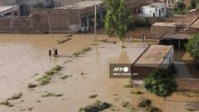 Inondations au Pakistan: plus de 1.060 morts, énorme opération de secours
