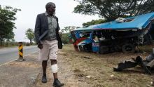 Zimbabwe: 35 morts dans l'accident d'un bus en route vers un rassemblement de Pâques