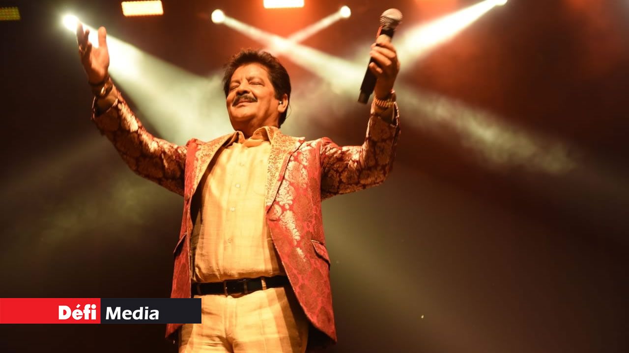 Udit Narayan