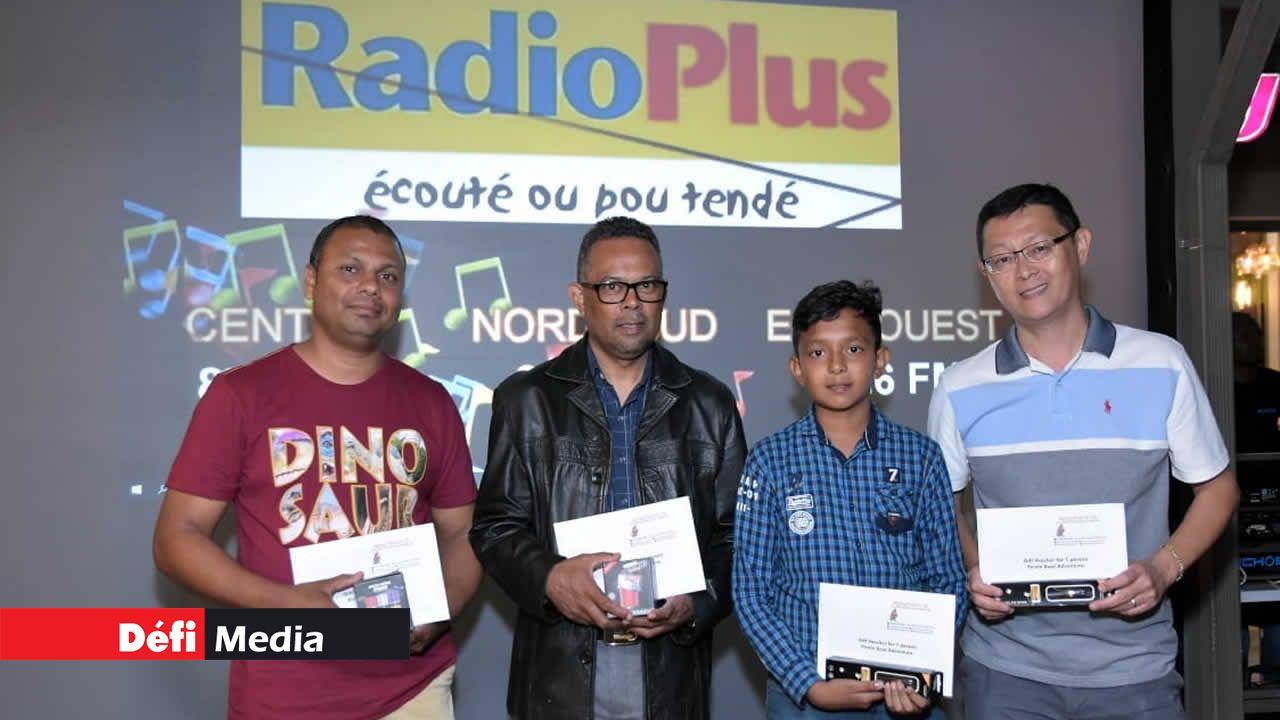 Radio Plus Karaoke Competition