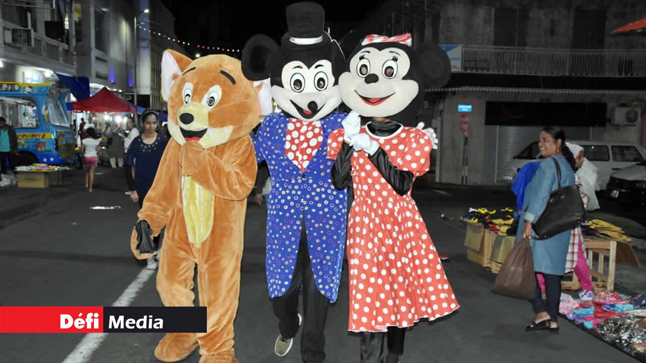 L’animation pour les enfants assurée par les personnages de dessins animés. Port-Louis fête sa cité