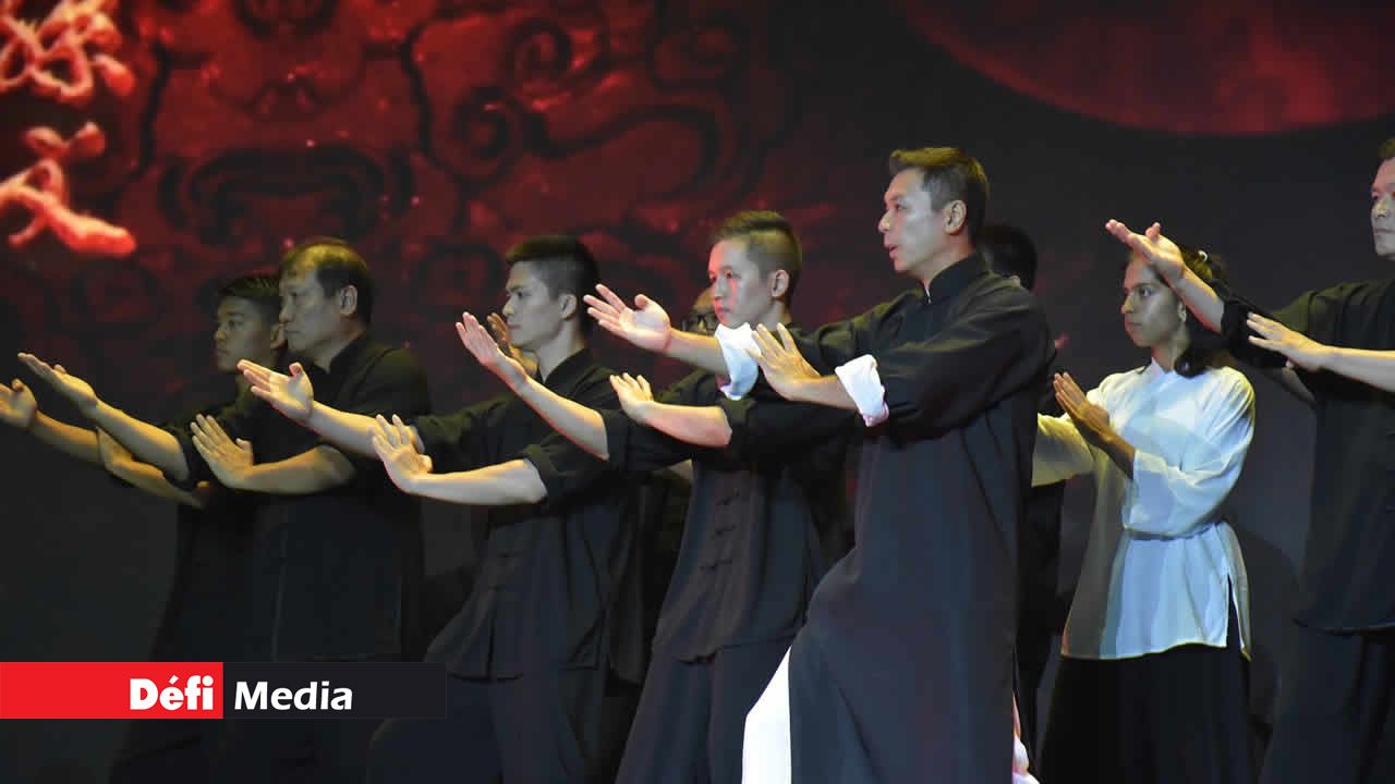 80 Mauriciens participent au spectacle. Kung Fu