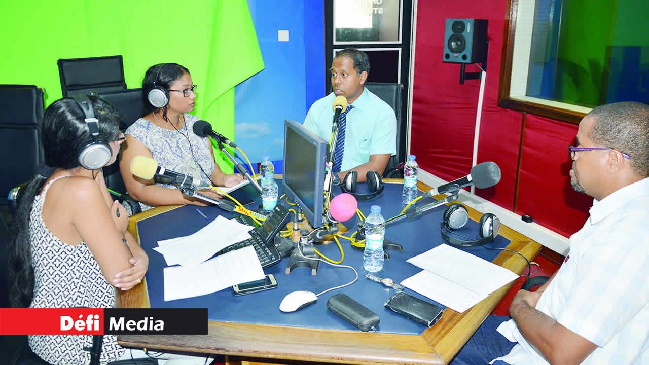 Dr Reshad Kurrimbukus