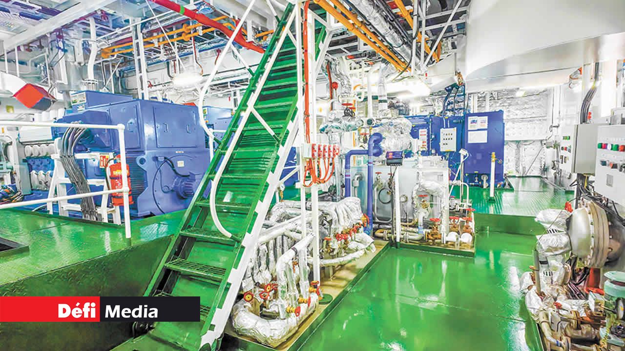 Intrusion dans la salle des machines du navire : une expérience à vous couper le souffle avec les installations qui se trouvent à bord.