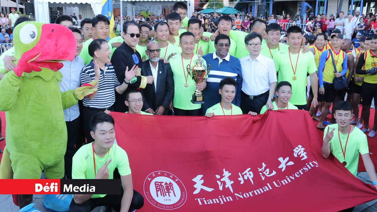 Vainqueur de la 14e édition : Tianjin Normal University Dragon Boat Team. Vainqueur de la 14e édition : Tianjin Normal University Dragon Boat Team.