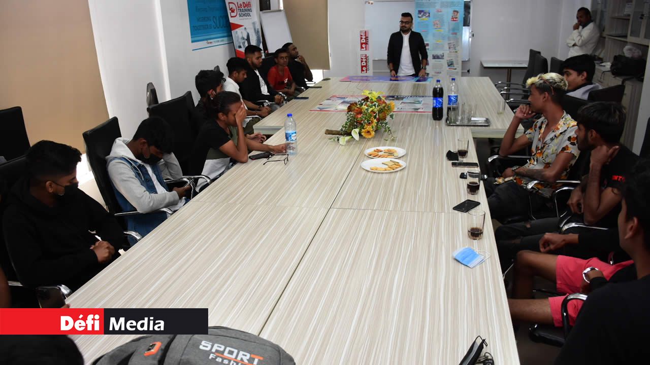 Belle photo de famille pour la grande équipe de PubG Mobile, qui attend avec impatience la prochaine compétition.