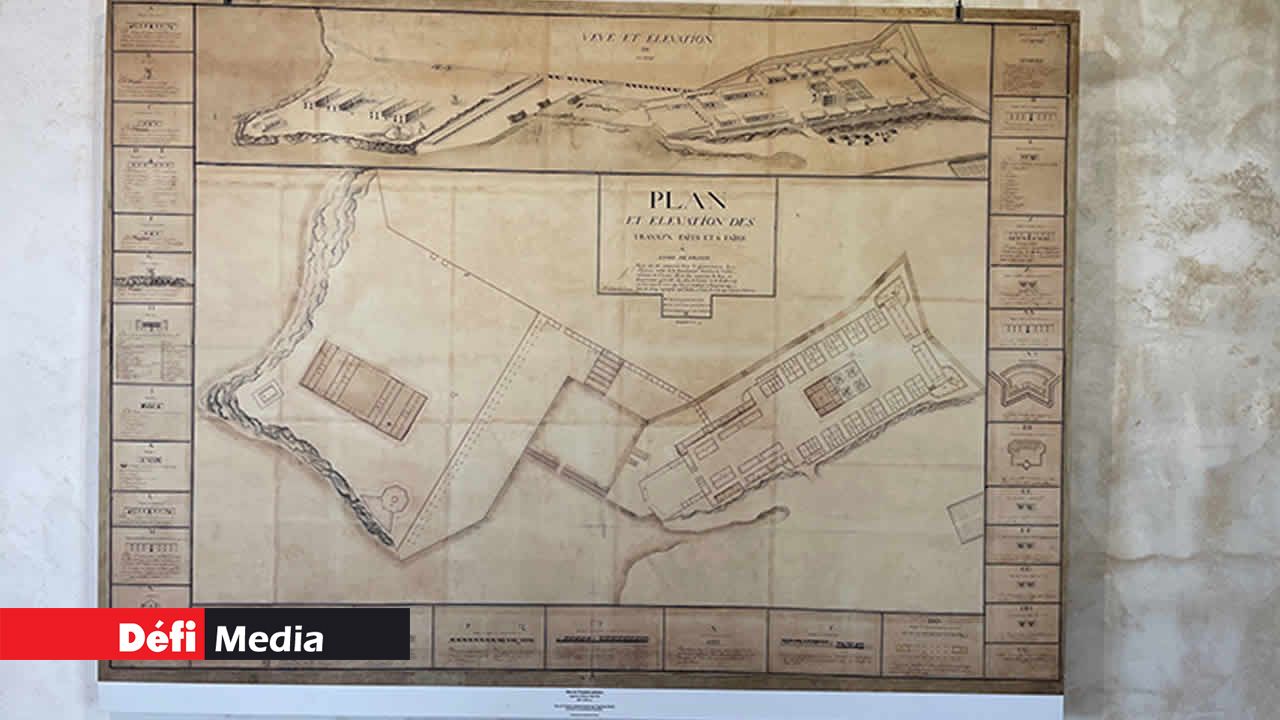 Une carte riche en détails plonge les visiteurs dans l’architecture d’antan de l’hôpital.