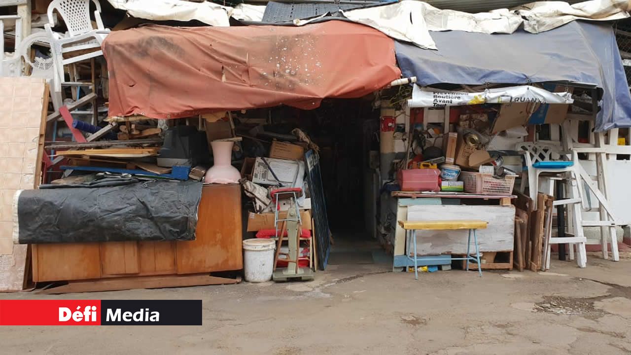 Maison transformée en un dépotoir