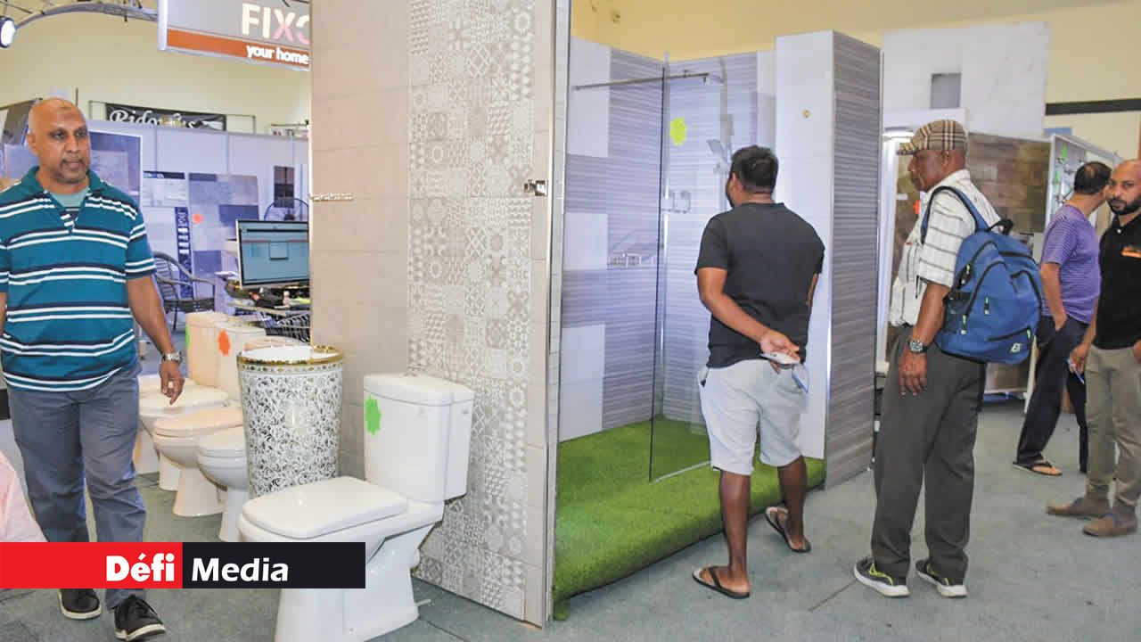 La cabine de douche à l’italienne de Fixon Ltd est en promotion.