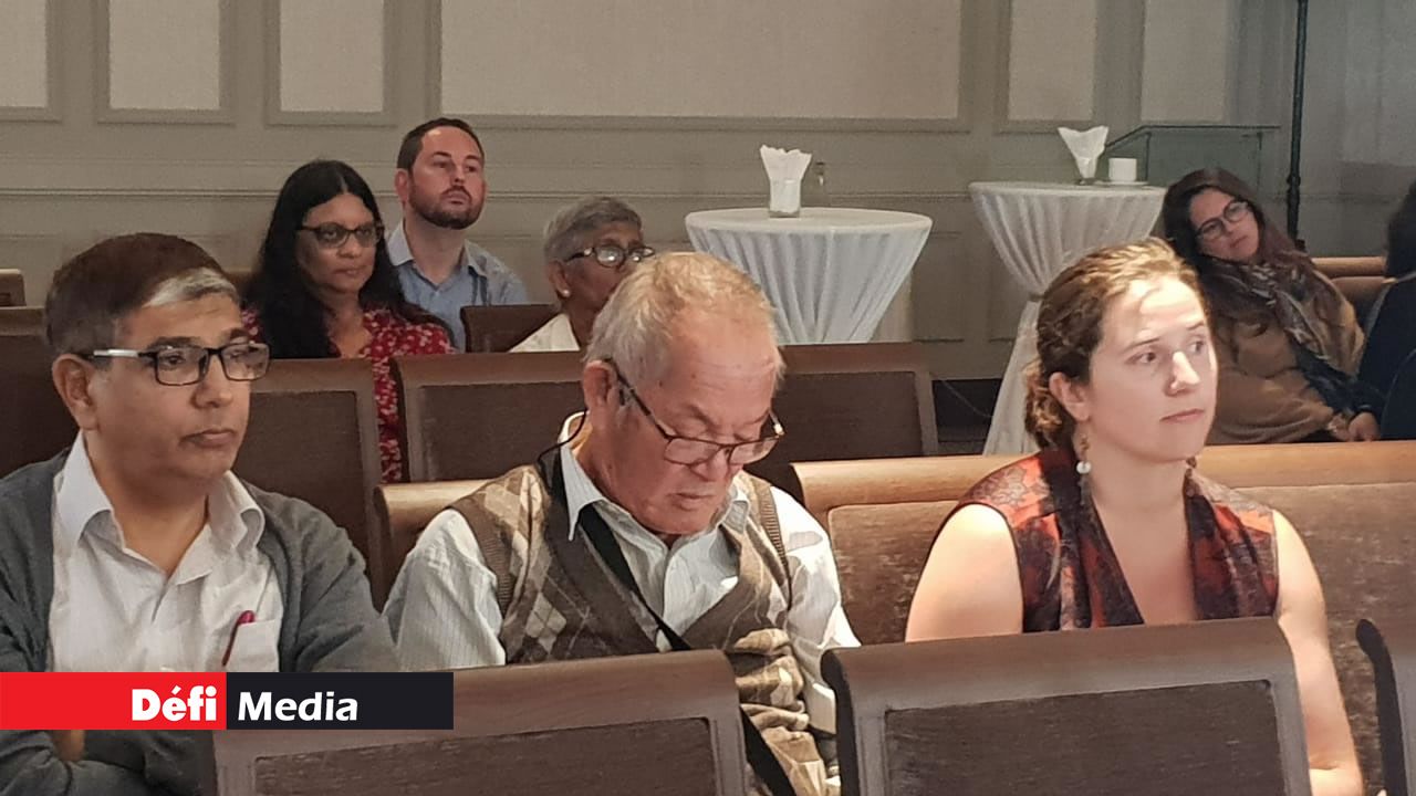 Une vue de l'assistance