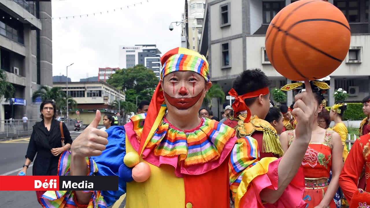 Un clown venu spécialement de Chine pour célébrer le Nouvel An chinois. Nouvel An chinois