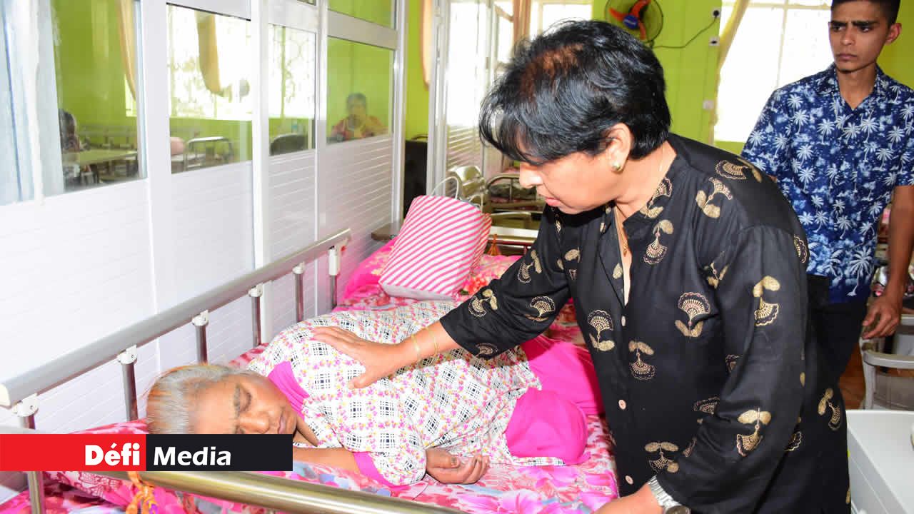 Un petit mot d’amour pour cette résidente qui n’a pu quitter son lit. Eid ul-Fitr