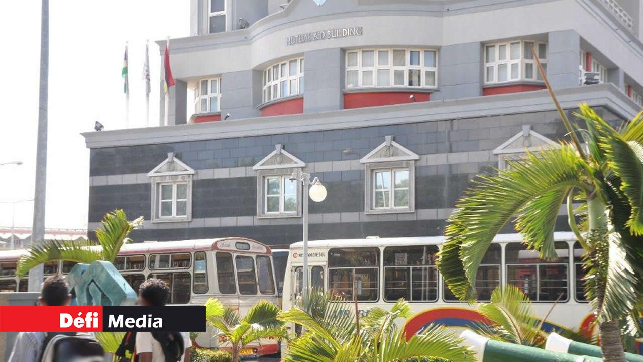 La Mauritius Civil Service Mutual Aid Association Ltd soutient qu’elle est en attente d’une décision de la cour pour décider de la marche à suivre. 
