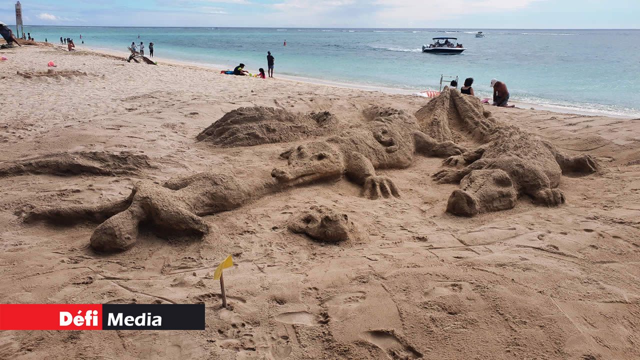 Le crocodile mangeur d’hommes représente le danger du Social Media sur les jeunes d’aujourd’hui. Le crocodile mangeur d’hommes représente le danger du Social Media sur les jeunes d’aujourd’hui.