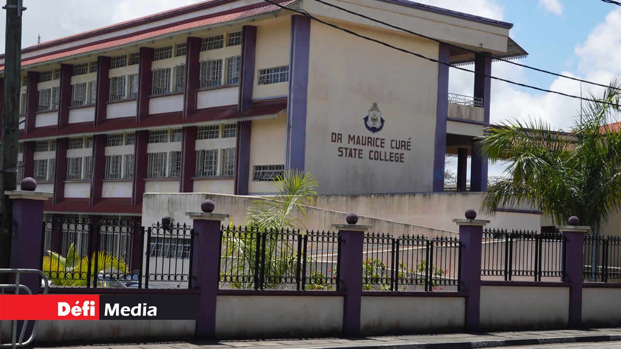Collège Dr Maurice Curé