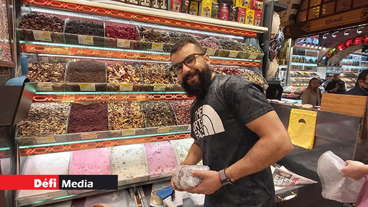 Les boutiques de sucreries sont une des attractions principales du Grand Bazar.