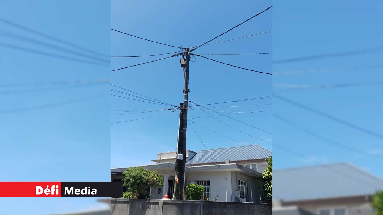 Lampadaire défectueux à Curepipe : le problème résolu en moins d’une journée
