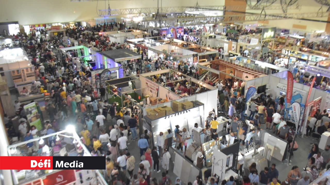 Le public a répondu présent samedi au Salon du Déstockage.