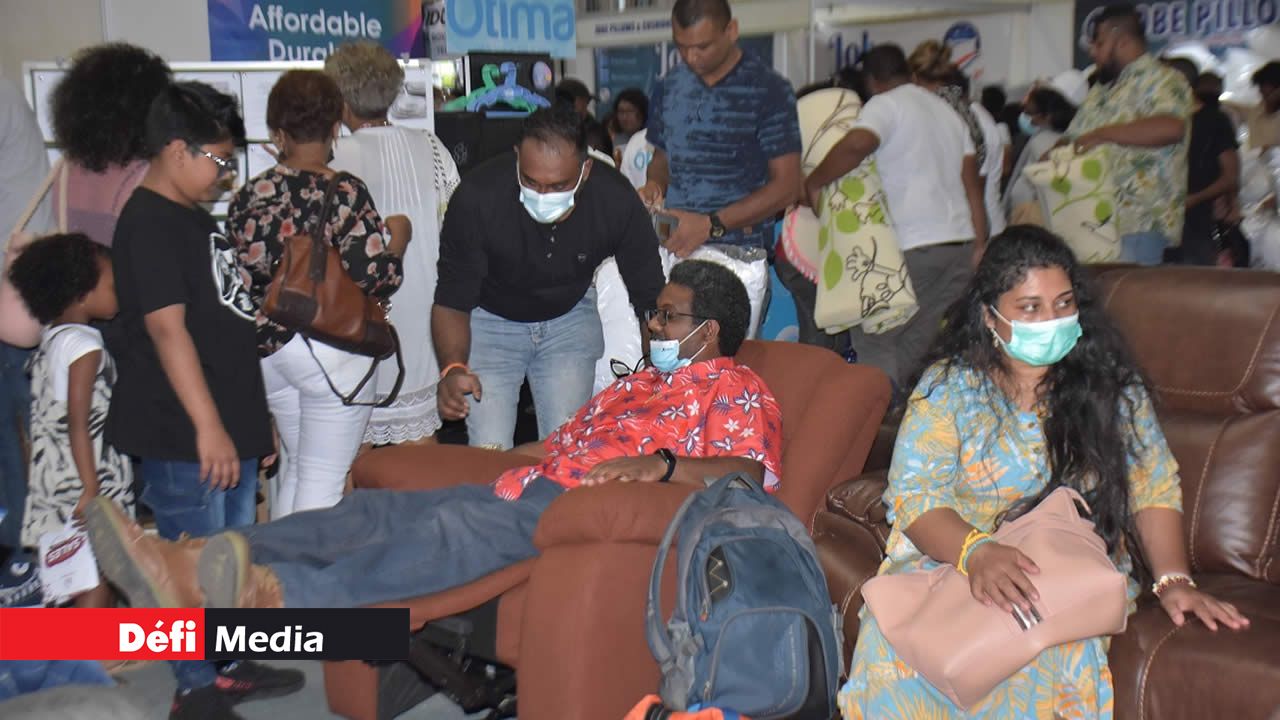 Ce fauteuil rétractable est vendu par Cader ElectroMeubles.