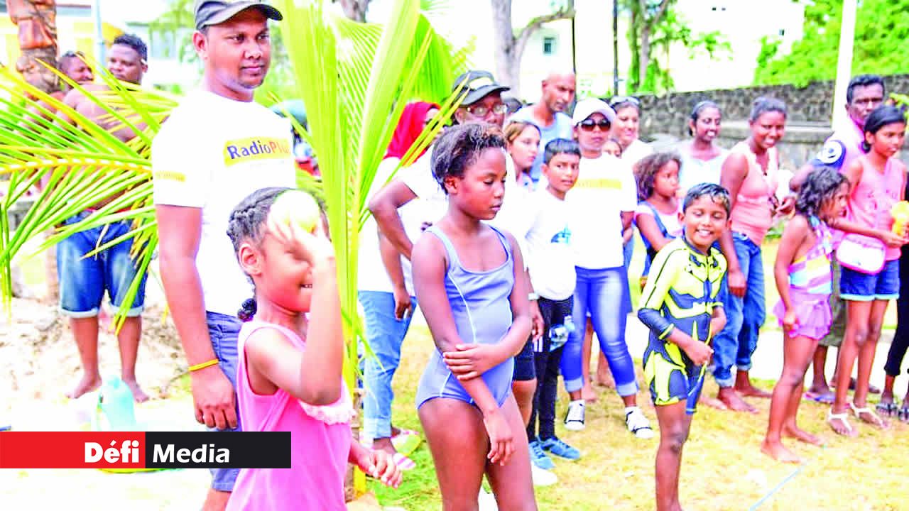 Les petits s’en sont donné à cœur joie. Beach Tour de Radio Plus