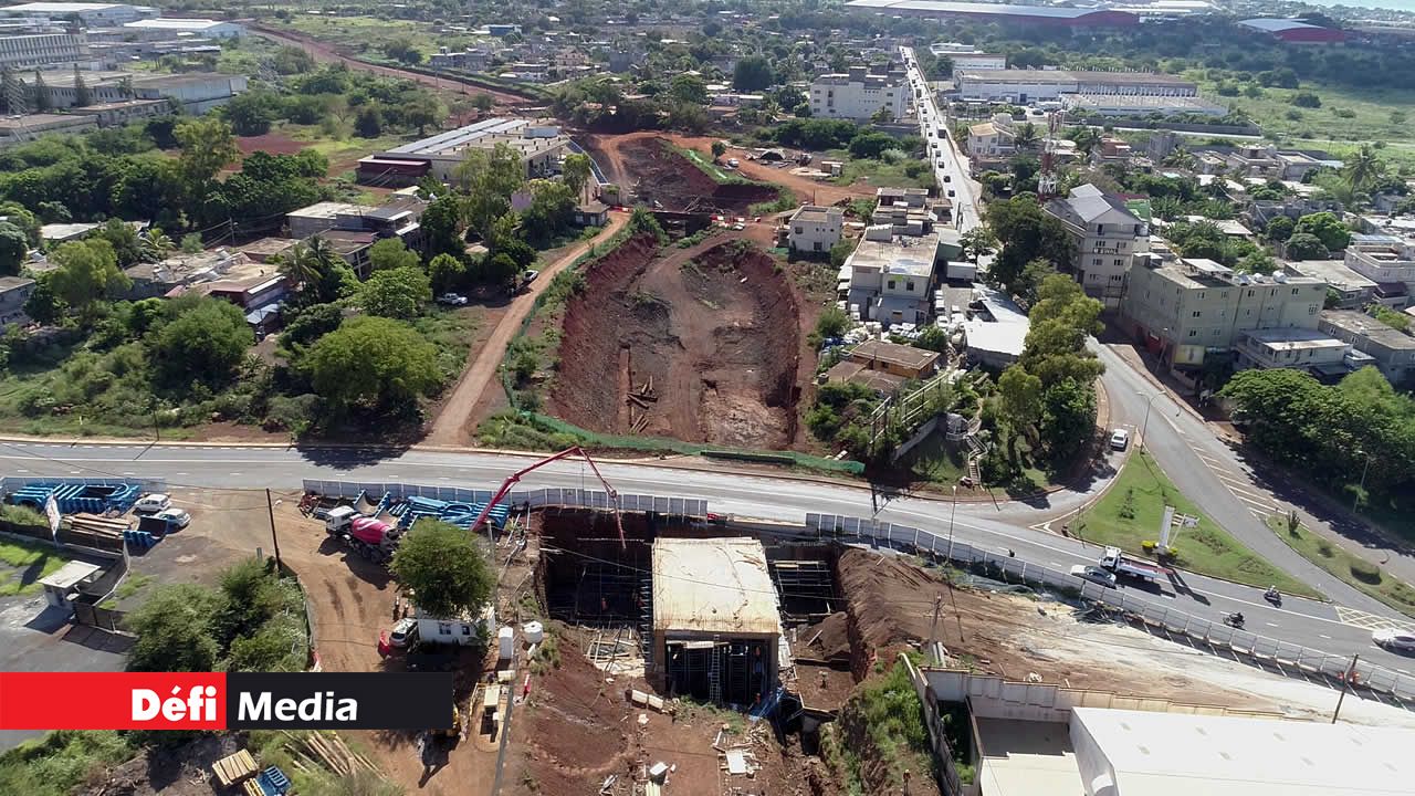 à la Montée S à Coromandel.
