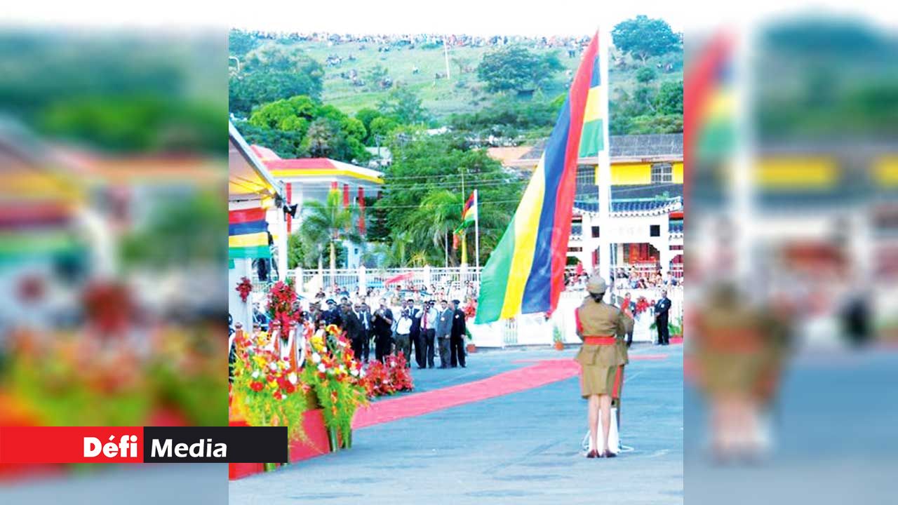 Hang Thou Democracy: “Glory to thee, motherland, oh motherland of mine…”