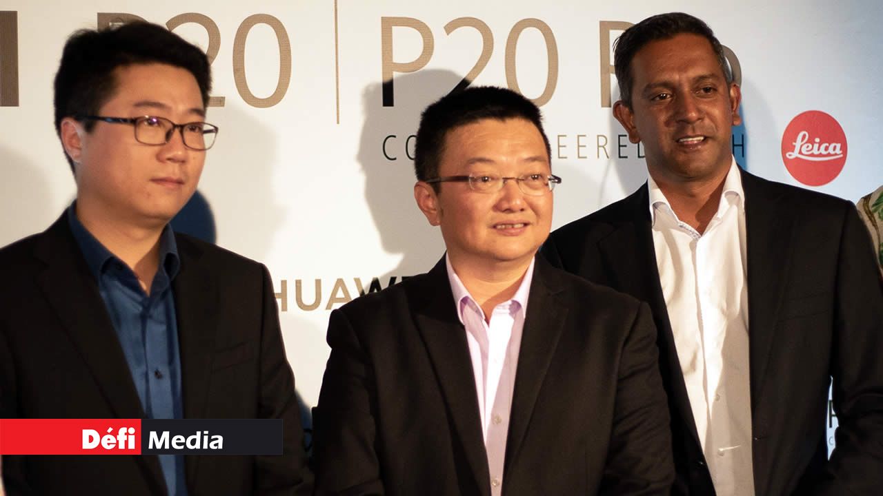 Ian Liyang, Zhao Likun et Harvin Appadoo.