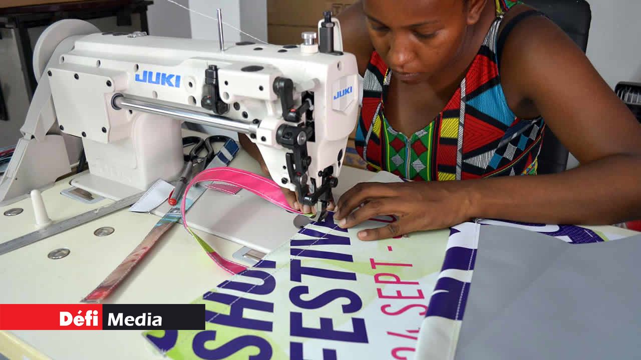 Des bannières publicitaires pour en faire des sacs…ce n’est pas sorcier! sacs écologiques