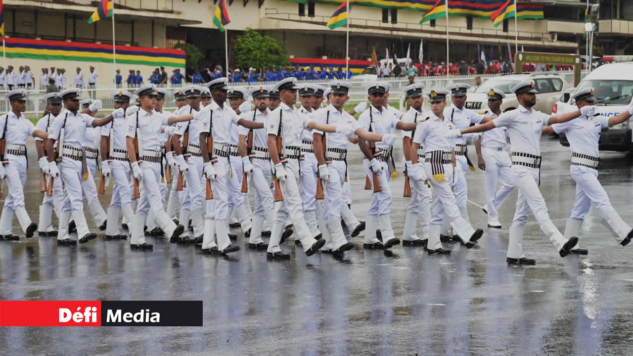 L’Indian Navy, également présente au défilé.