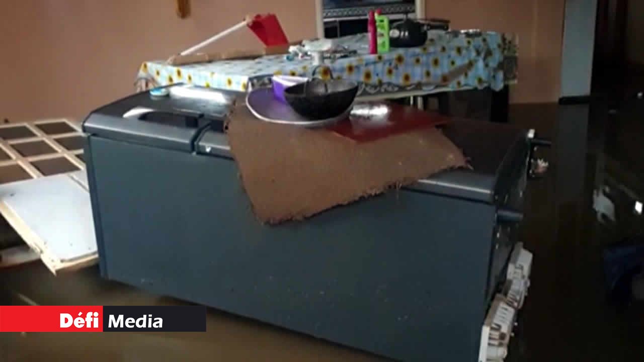 Réfrigérateurs, matelas et fauteuils, entre autres, ont été abîmés. inondation